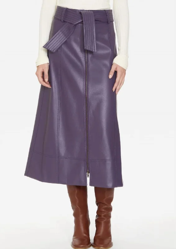 Greenwich Midi Skirt In Deep Plum