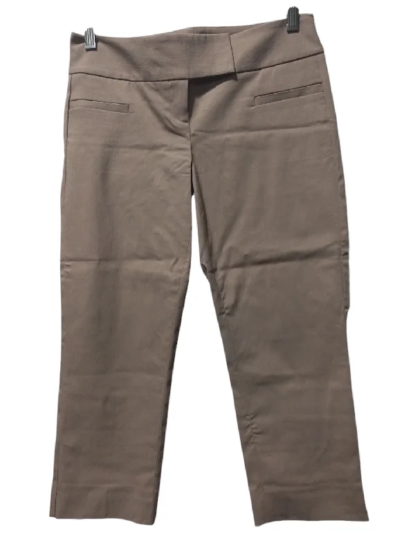 Capris By Limited In Tan, Size: 0