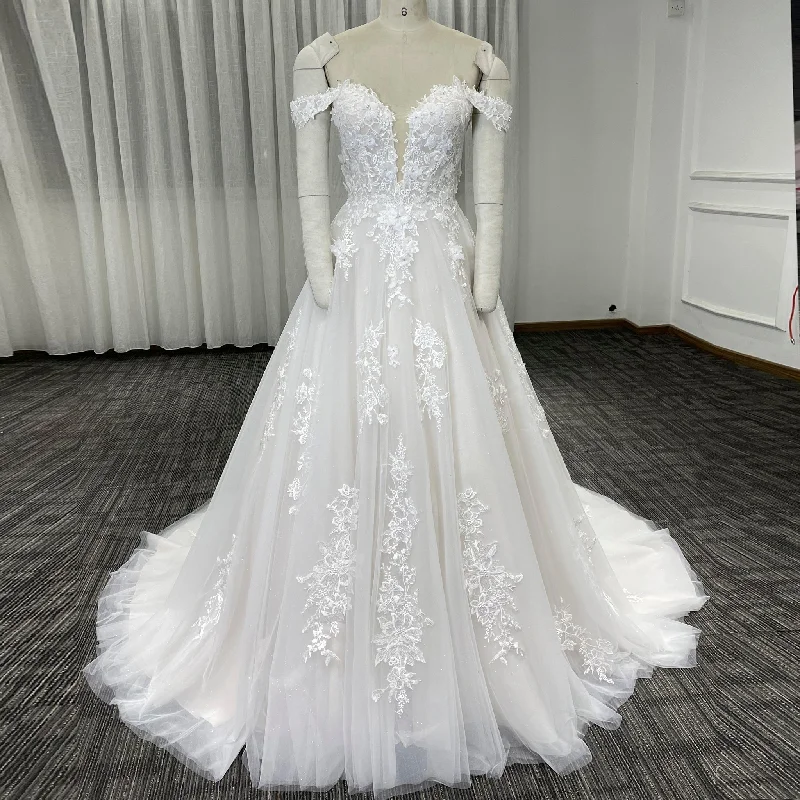 Elegant Lace A-Line Wedding Dress with Off-the-Shoulder