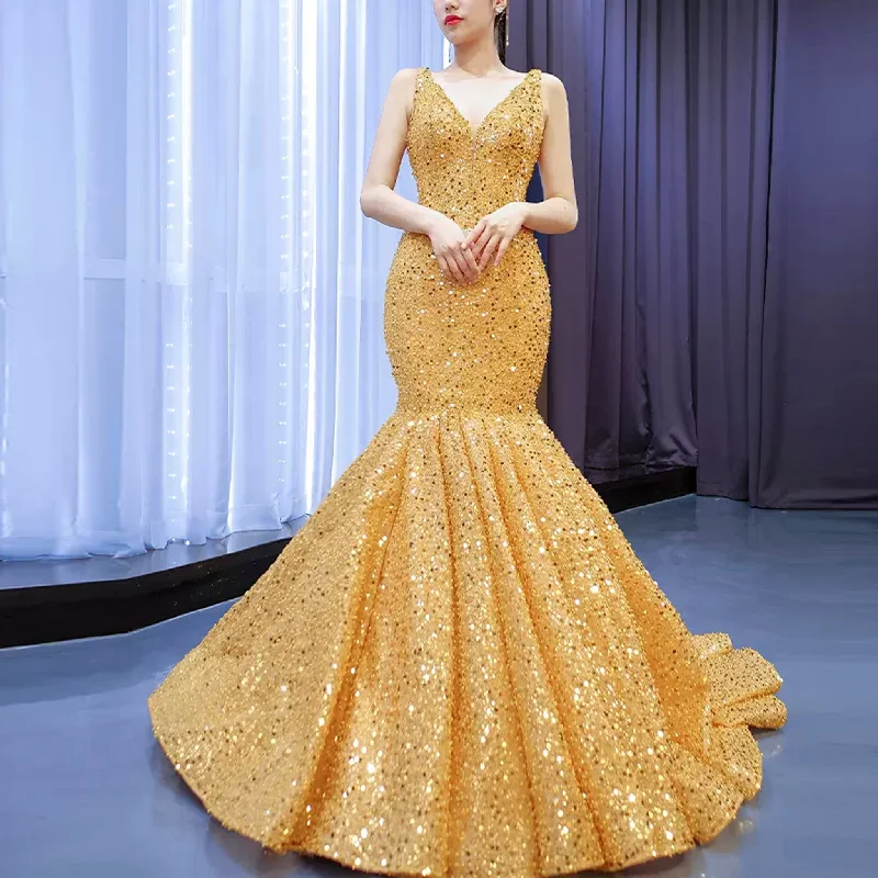 Luxury Gold Mermaid Vneck Wedding Dresses Trumpet Pageant Gown