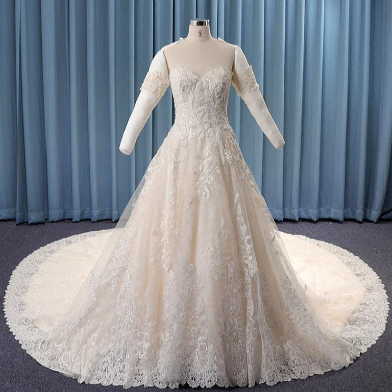 Strapless Sweetheart Neck Puffy Ball Gown Lace Wedding Dress