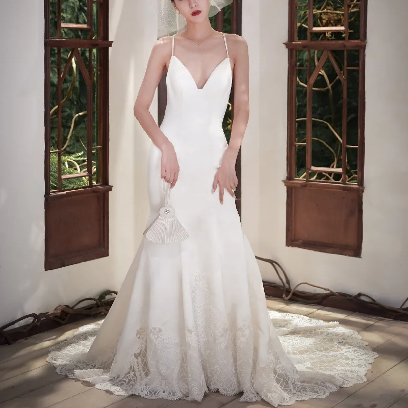 V-neckline Trumpet Satin Wedding Dress with Spaghetti Straps